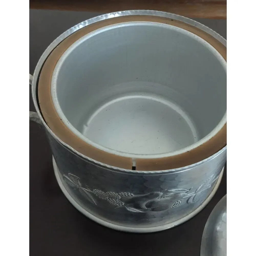Vintage Everlast Aluminum Ice Bucket